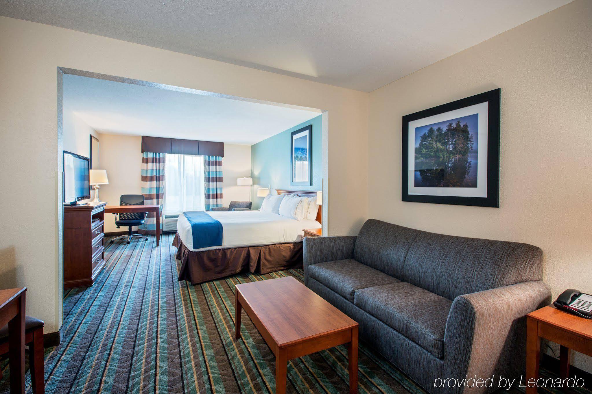 Holiday Inn Express & Suites Salamanca, An Ihg Hotel المظهر الخارجي الصورة