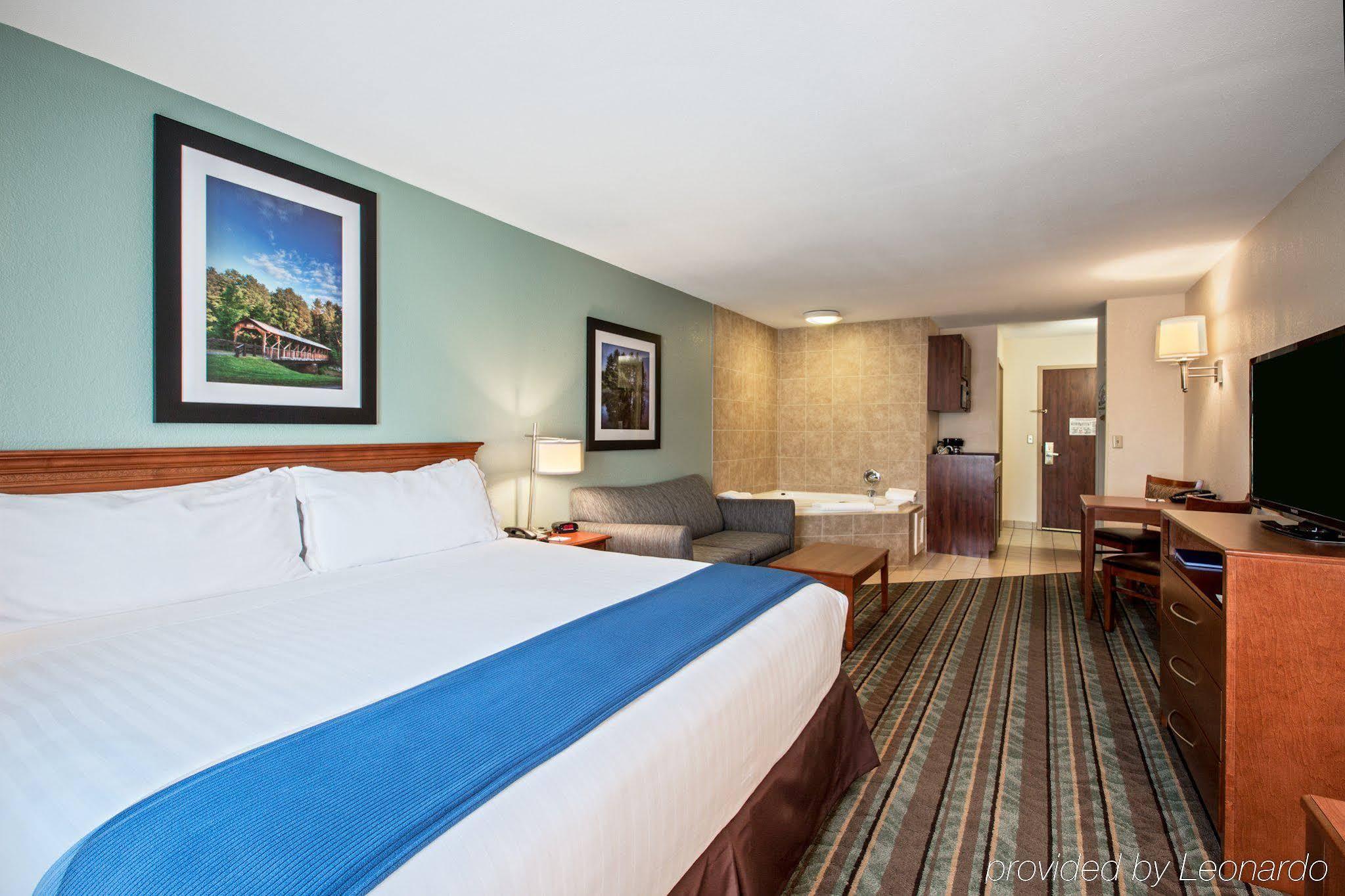 Holiday Inn Express & Suites Salamanca, An Ihg Hotel المظهر الخارجي الصورة